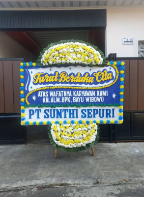 Papan Bunga Duka di Tugala Oyo
